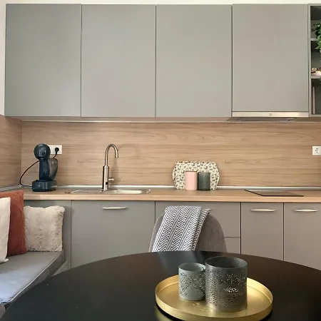 Ponte Paradiso Apartment